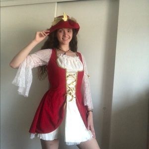 Women’s Pirate Costume Dress and Hat